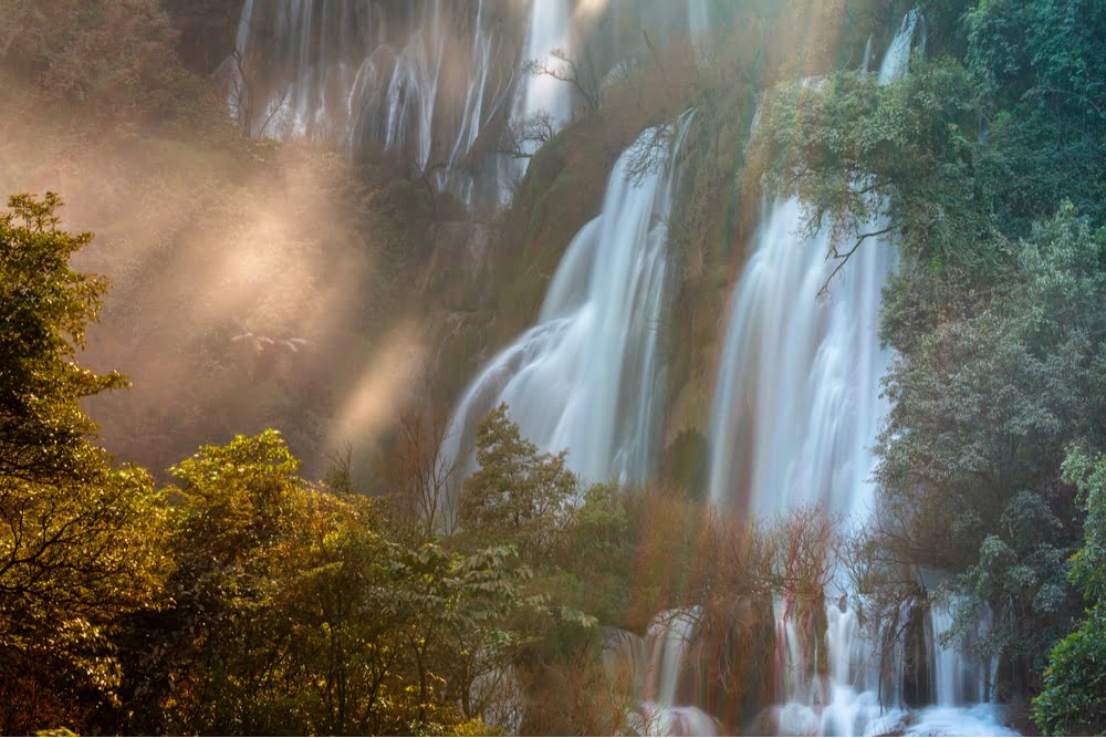 Tee lor su Waterfall,สถานที่เที่ยวได้ในฤดูฝน