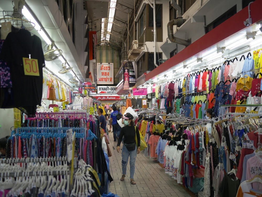 Pratunam Market