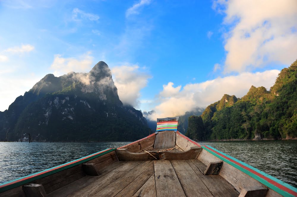 สถานที่เที่ยวได้ในฤดูฝน