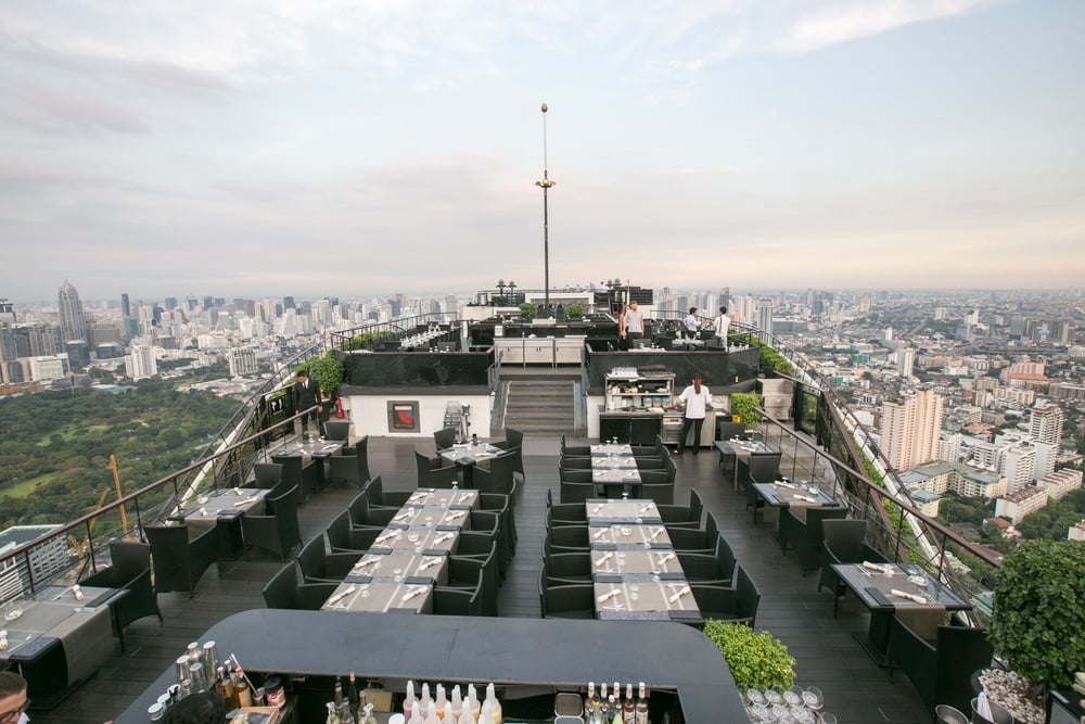 Rooftop,Vertigo and moon bar