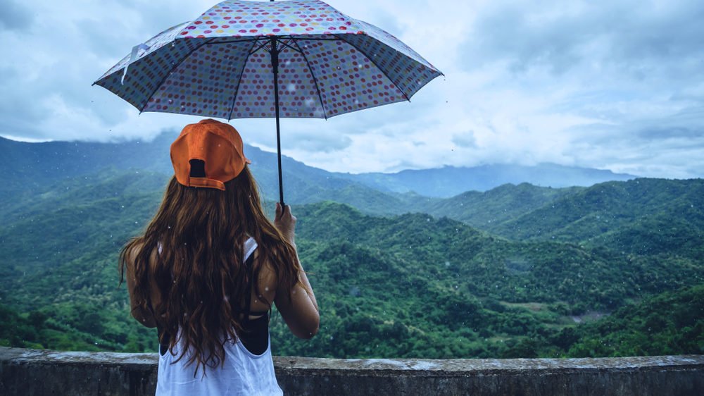 อะเมซิ่ง! 10 สถานที่เที่ยวได้ในฤดูฝน สายเที่ยวไม่ควรพลาด!