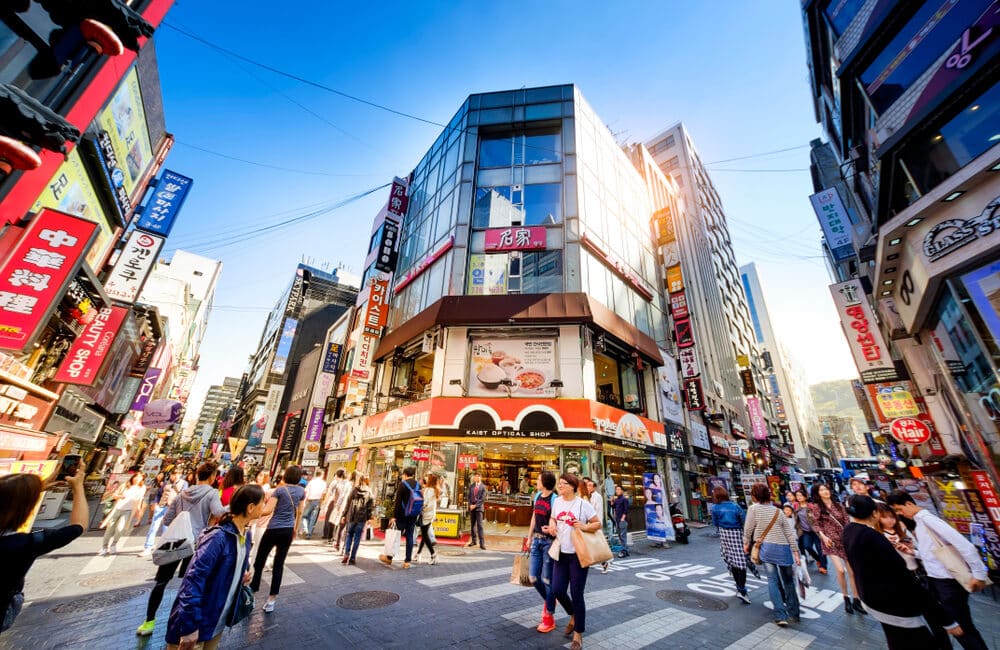 Myeong-Dong shopping street
