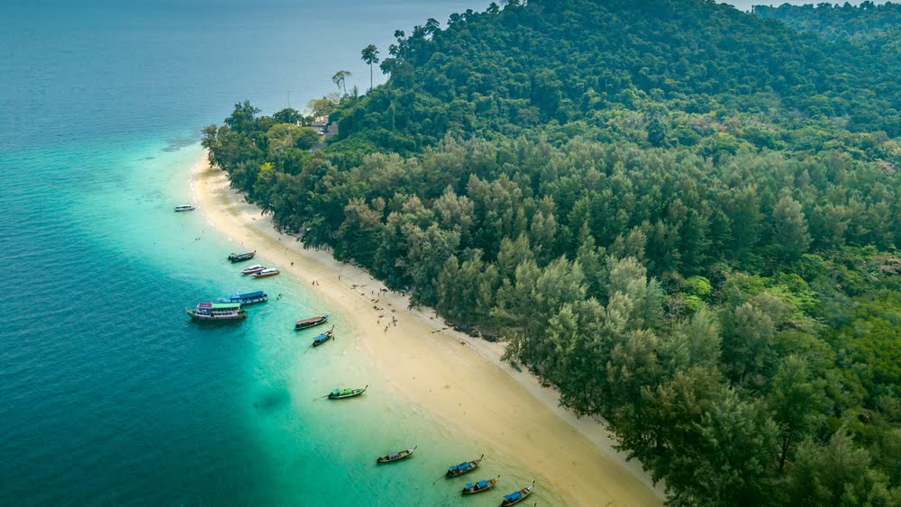 เกาะท่องเที่ยวในไทย,เกาะกระดาน